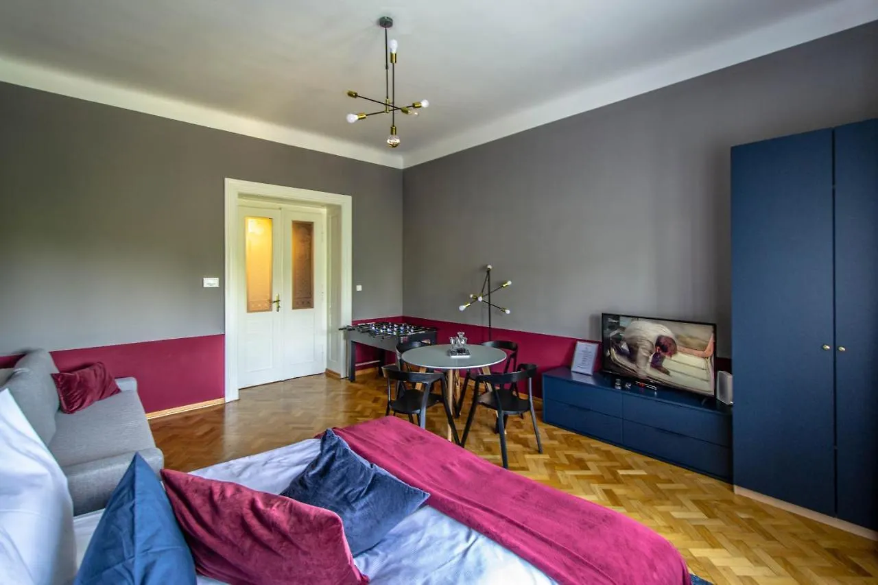 Apart-hotel Garden Apartments Praga